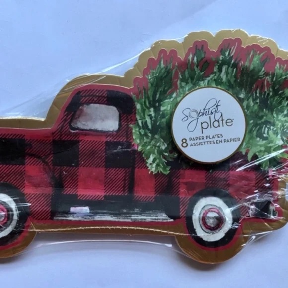 New 32 pc Holiday Buffalo Check Paper Plate Set - Picture 4 of 6